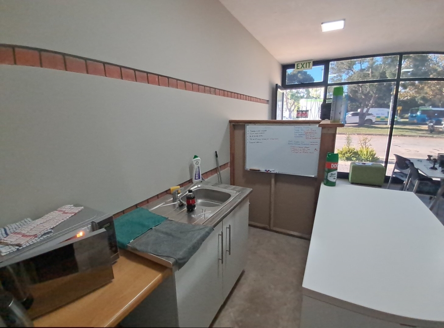 To Let commercial Property for Rent in George Central Western Cape